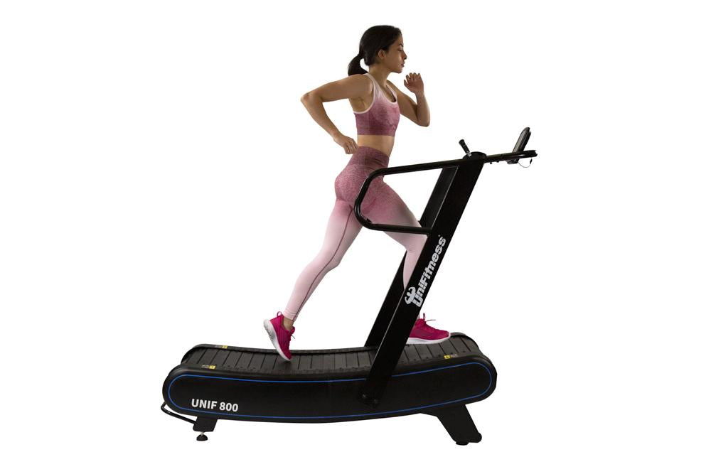 Caminadora Curva UniFitness 800